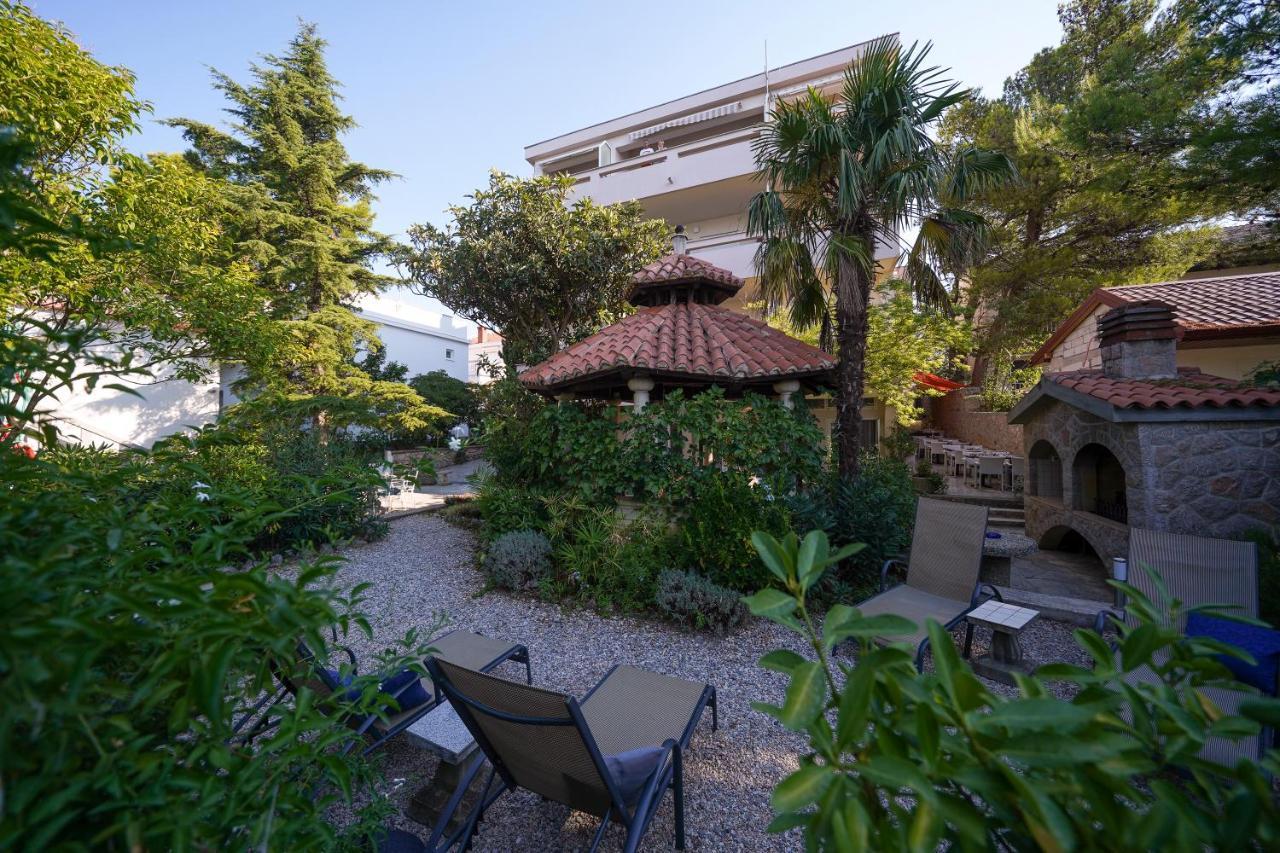 Villa Vicko Starigrad Paklenica Buitenkant foto