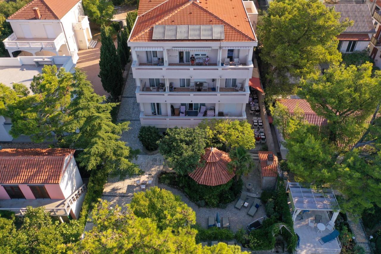Villa Vicko Starigrad Paklenica Buitenkant foto