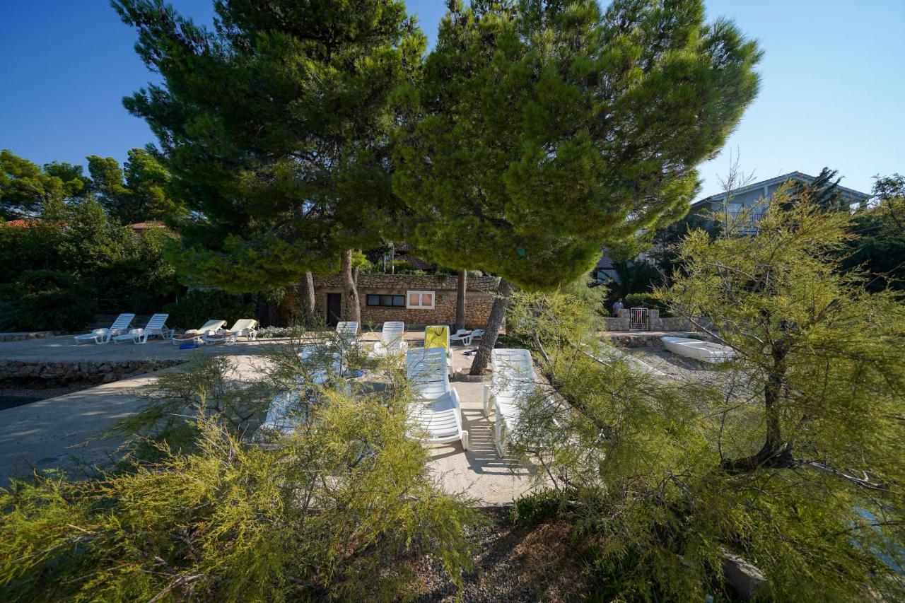 Villa Vicko Starigrad Paklenica Buitenkant foto