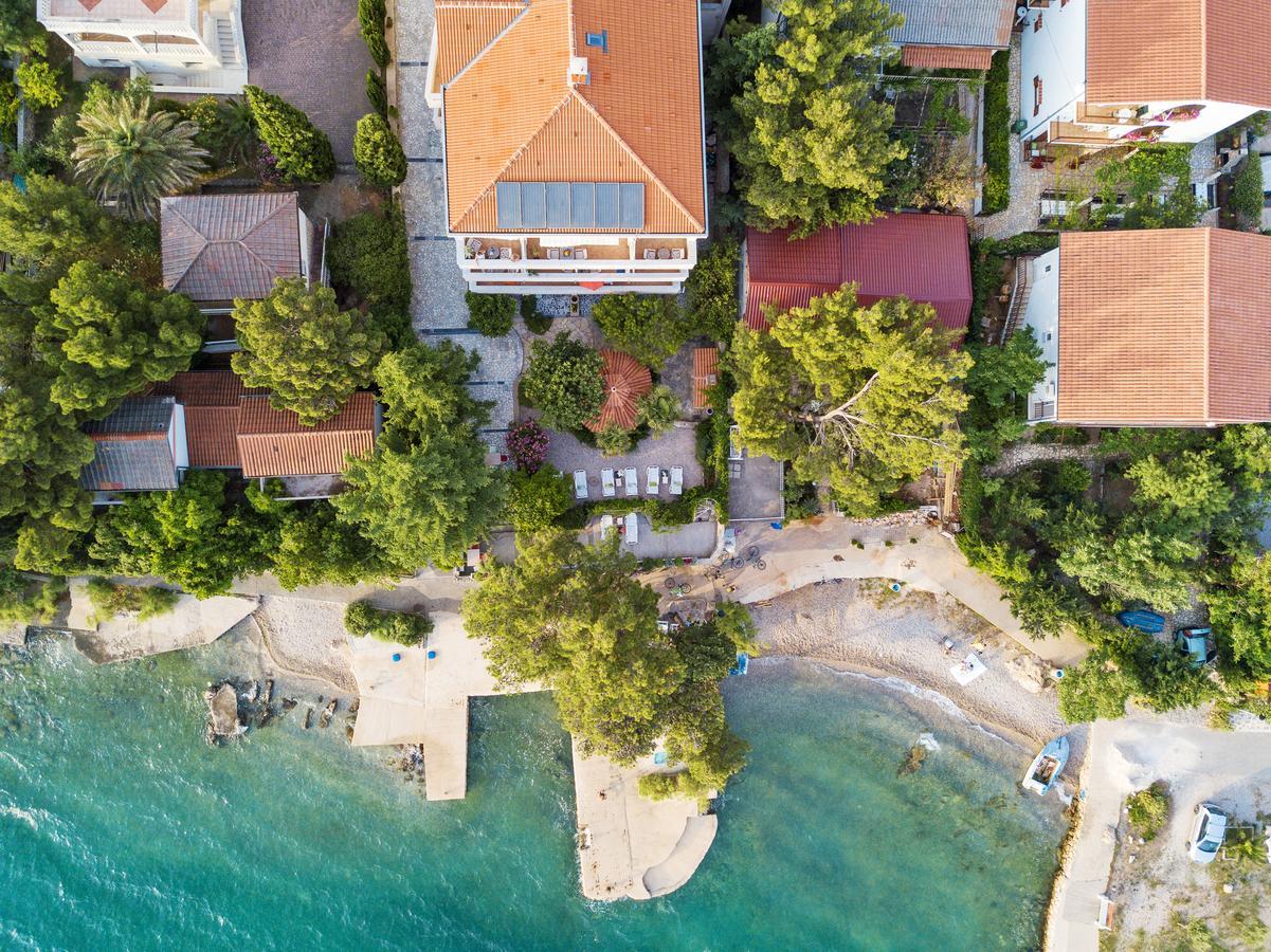 Villa Vicko Starigrad Paklenica Buitenkant foto